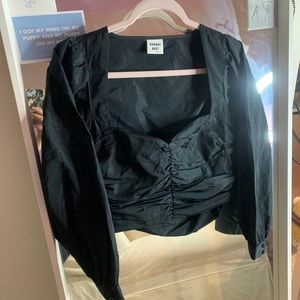 NWT INSANELY CUTE cropped blouse